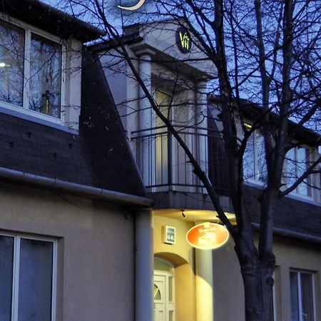 Varga-ház panzió Budaörs Exterior foto