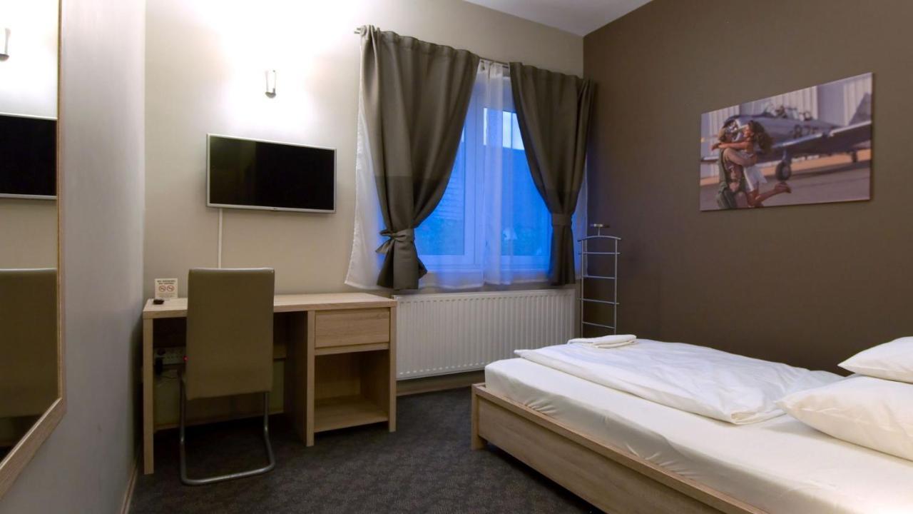 Varga-ház panzió Budaörs Exterior foto